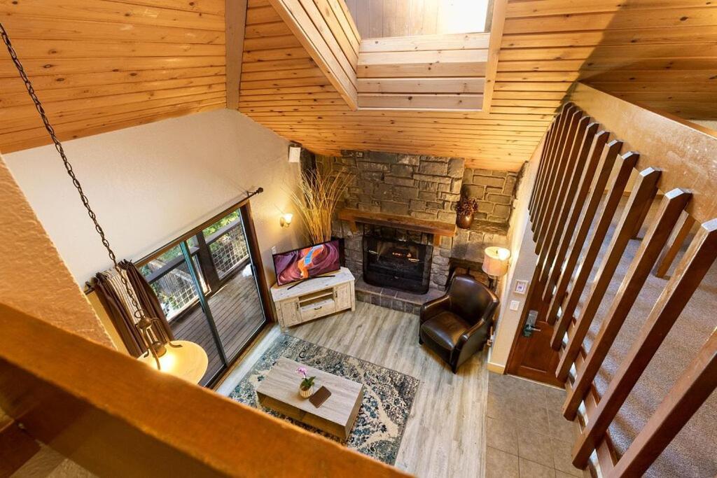 Loge Alta Crystal Hotel Enumclaw Bagian luar foto