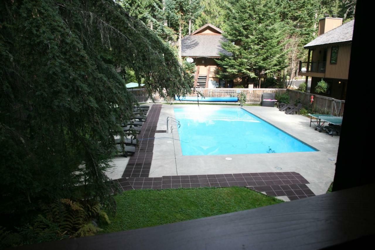Loge Alta Crystal Hotel Enumclaw Bagian luar foto